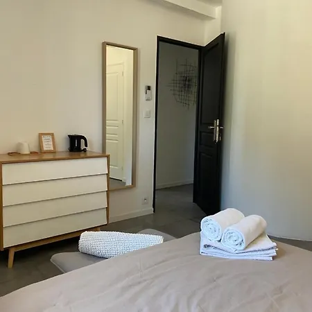 Mas Lafleur Bed & Breakfast